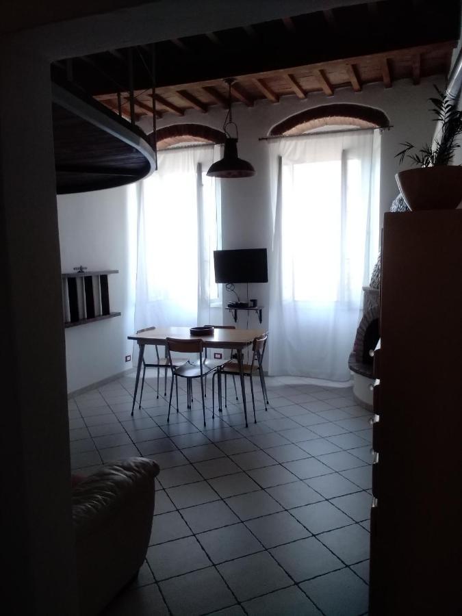 הוילה ליבורנו Casina Del Porto מראה חיצוני תמונה