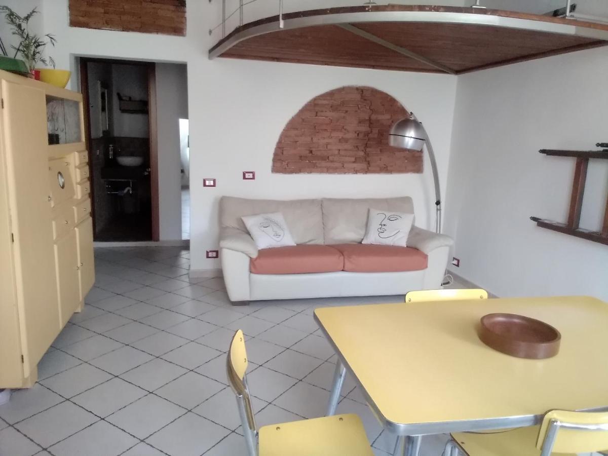 הוילה ליבורנו Casina Del Porto מראה חיצוני תמונה