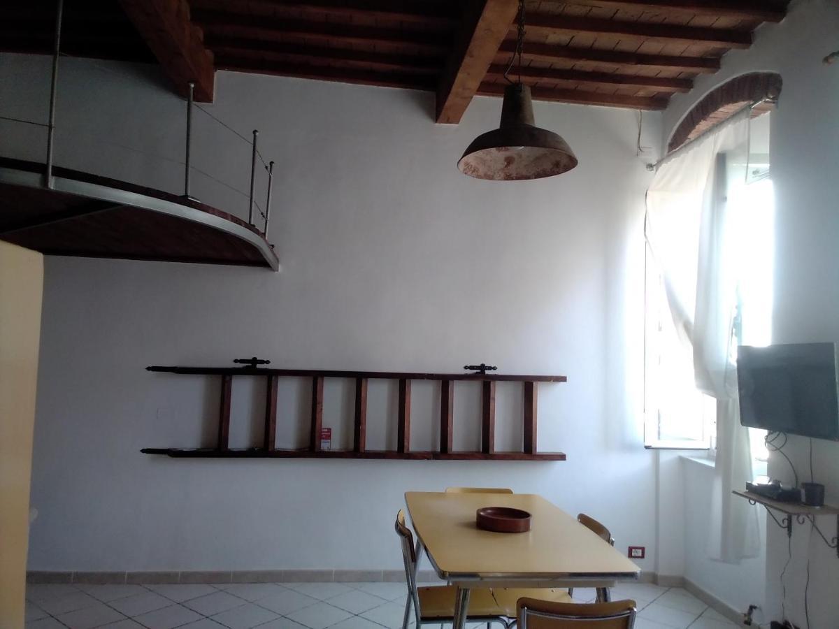 הוילה ליבורנו Casina Del Porto מראה חיצוני תמונה
